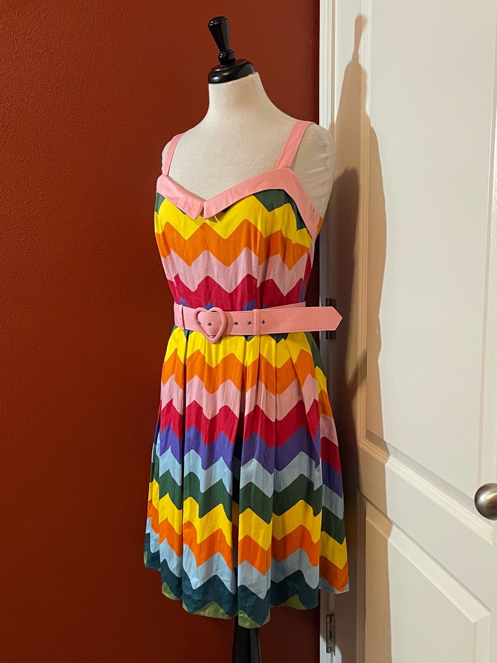 Collectif Vintage Women’s Dorothy Rainbow Chevron Belted Pin Up Swing Dress